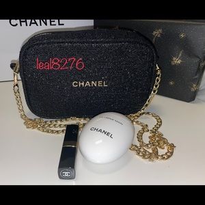 COPY - Chanel Moisture Must Haves 2021 Holiday gift set with chain